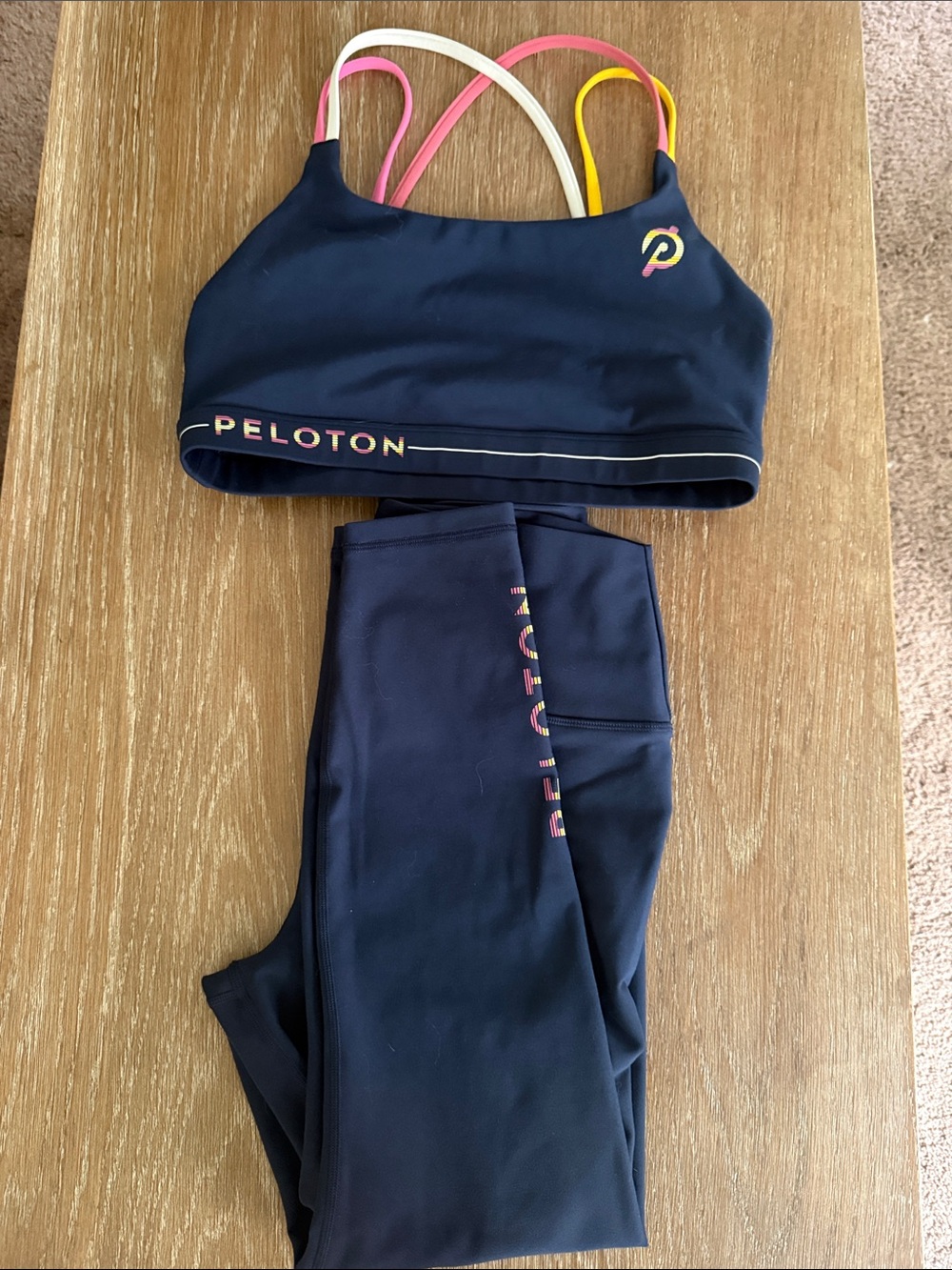 Peloton Navy Blue Strappy Activewear Set - Leggings & Sports Bra (EUC) - L